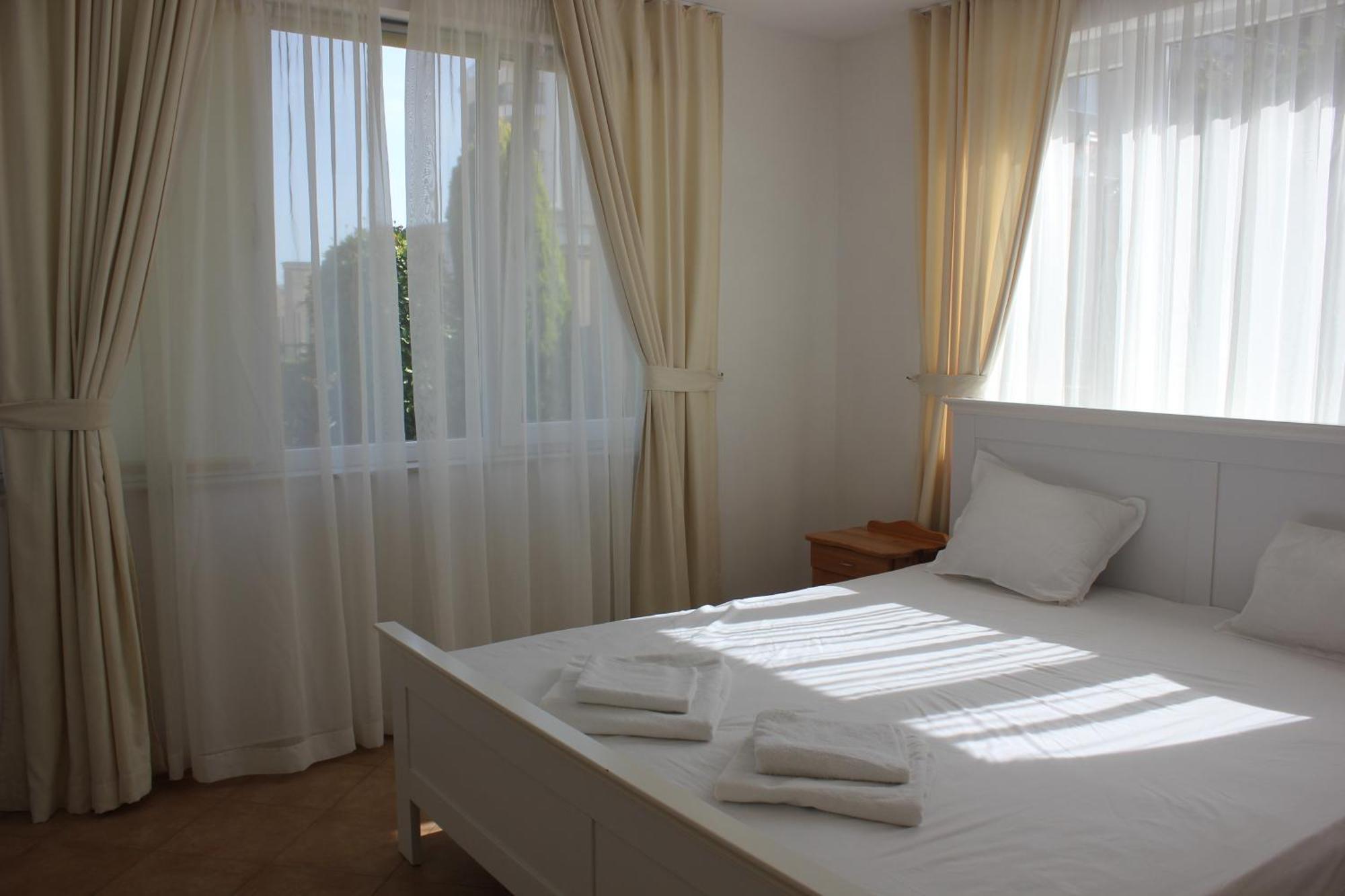 Atia Resort Chernomorets Buitenkant foto