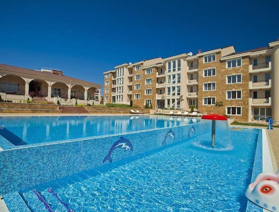 Atia Resort Chernomorets Buitenkant foto
