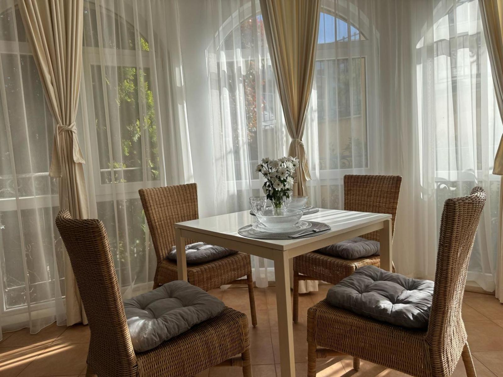 Atia Resort Chernomorets Buitenkant foto