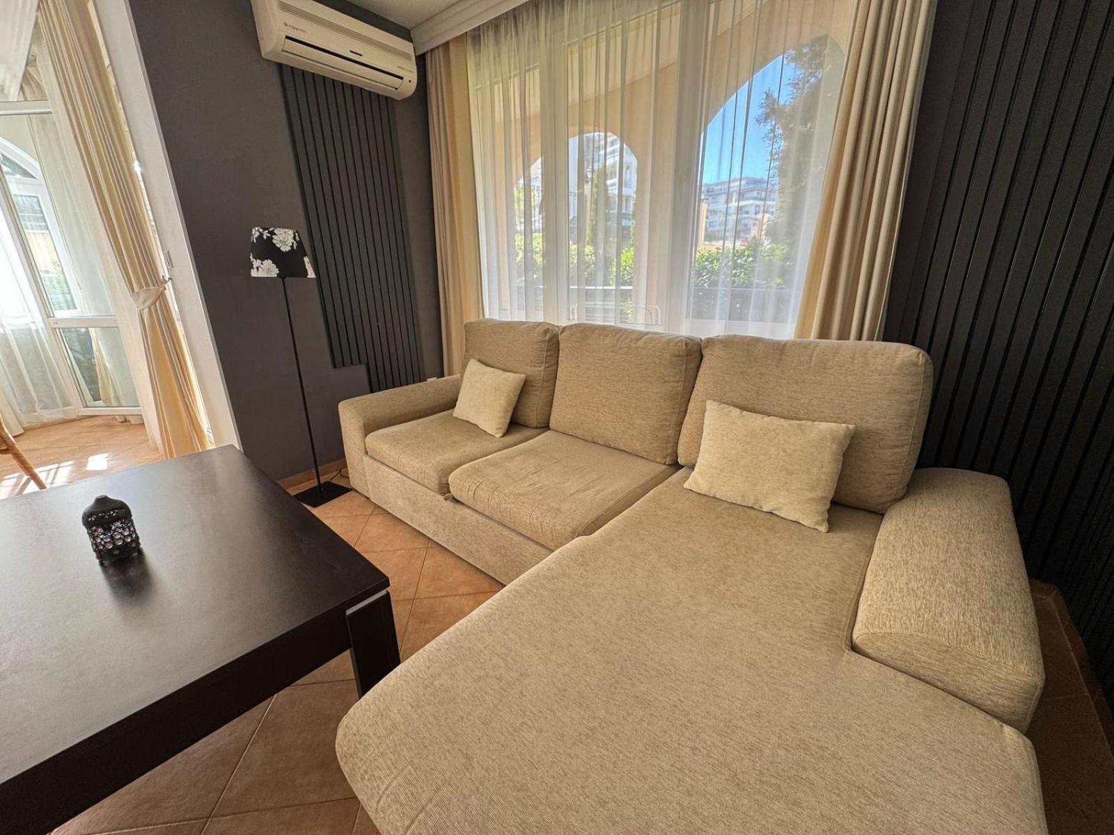 Atia Resort Chernomorets Buitenkant foto